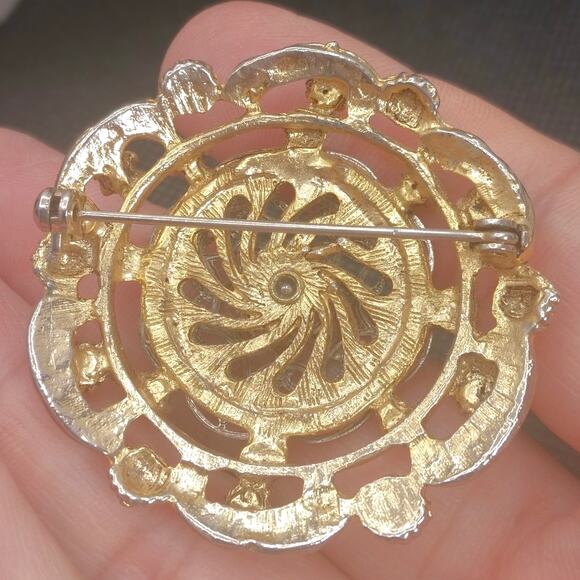 Etruscan Medallion Brooch Pin Vintage Napoleon Coin Round Open Work Filigree - Picture 5 of 10